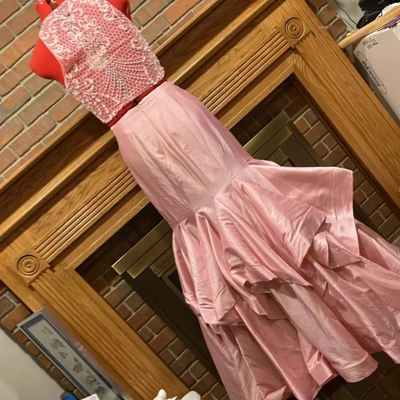 open lace back dress Amazon.com: Fivsole Champagne 3D Butterfly Prom Dresses Long Fairy Corset  Ball Gowns Empire High Waist Off Shoulder Petite Women's Formal Tulle  Evening Party Gowns US0 : Clothing, Shoes & Jewelry main image 0